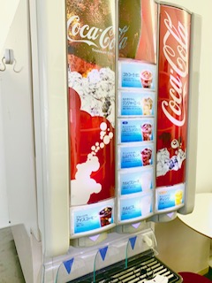 中洲派遣ハピネスの事務所は無料のドリンクバー完備