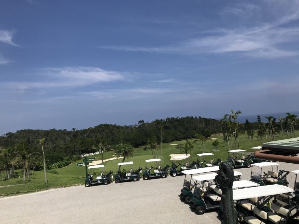 中洲派遣ハピネス社長の沖縄でのゴルフ3